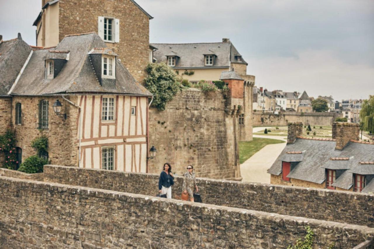 Studio Convivial En Plein Coeur Du Centre Historique De Vannes Apartment Bagian luar foto